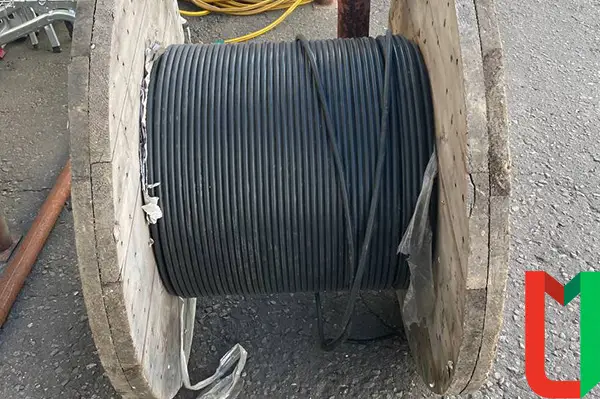 Силовой кабель ААШВ 3х240 мм