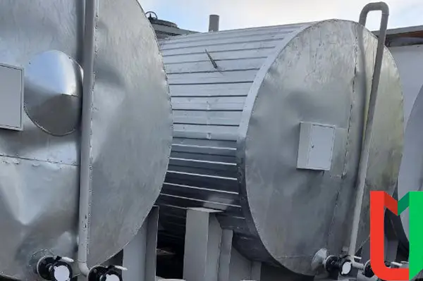Вертикальный резервуар РВС-5000 для хранения светлых и темных нефтепродуктов двустенный (с защитной стенкой) со стационарной крышей с понтоном